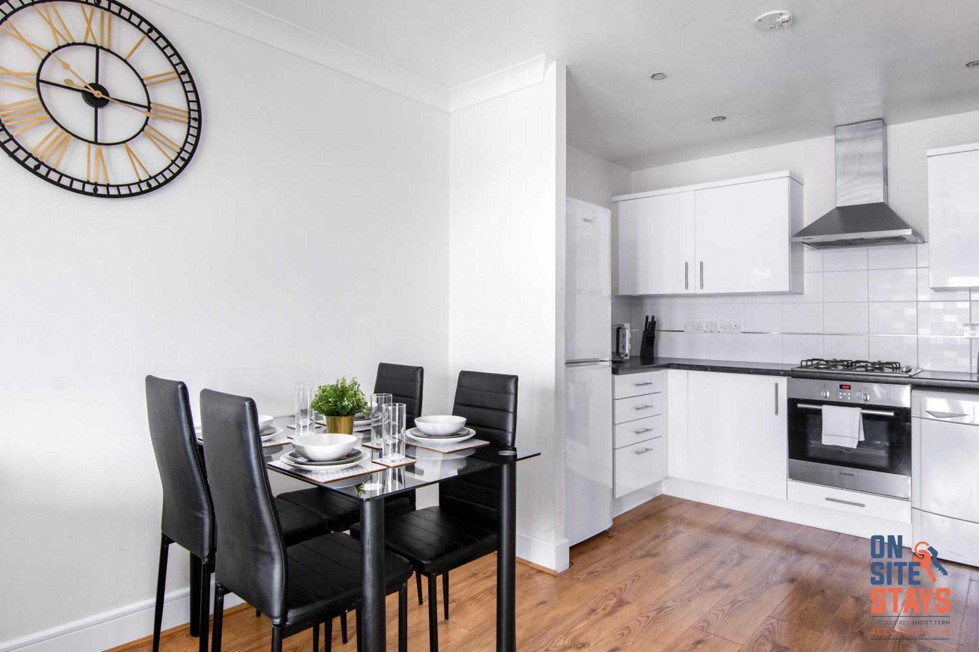 Onsitestays - Cosy 2-Bedroom Apartment With Free Parking, Wi-Fi & London Links Northfleet Exterior photo