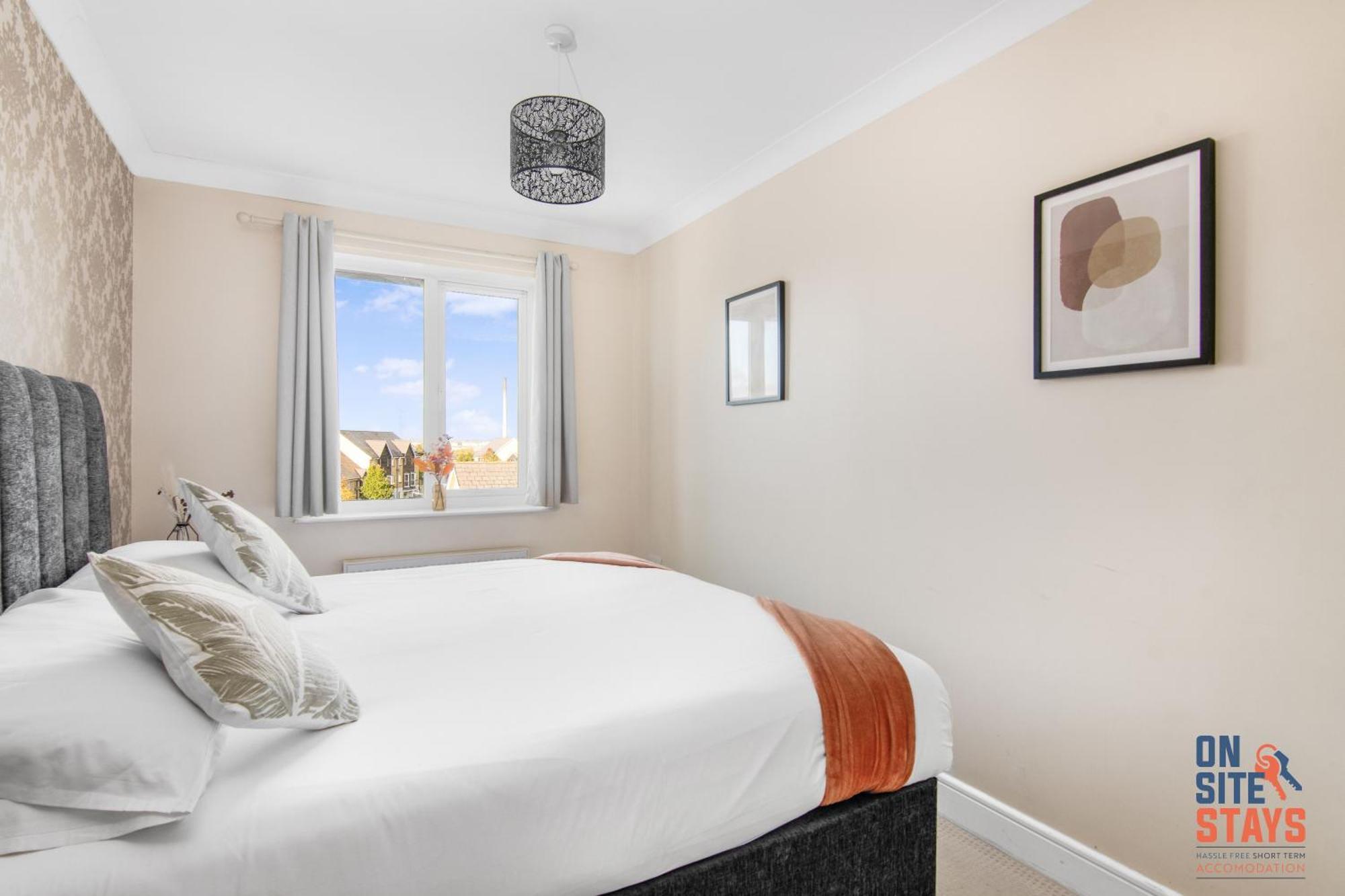 Onsitestays - Cosy 2-Bedroom Apartment With Free Parking, Wi-Fi & London Links Northfleet Exterior photo